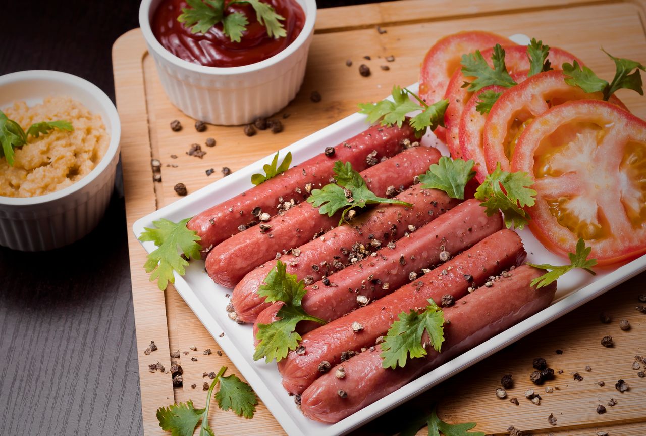 Így készíts virslit mikróban (Recept)